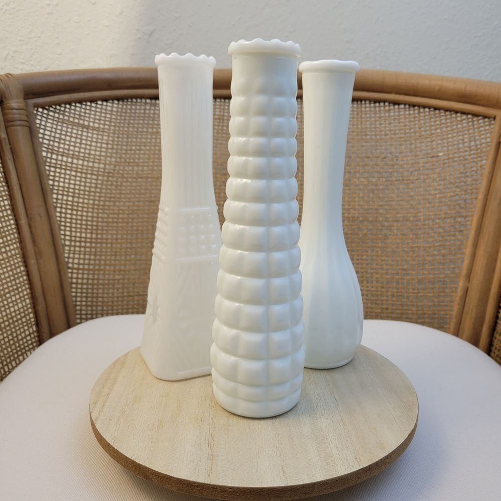 VINTAGE ✨ Milk Glass White Ceramic Vase Set